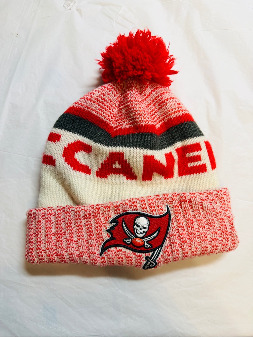 Tampa Bay Buccaneers NFL Knit Pom Beanie Hat Red White One Size Football